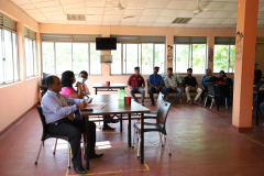 WithStudentsAtCanteen9